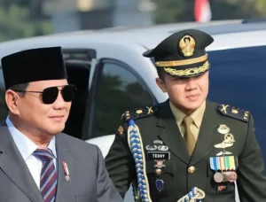 Ajudan Prabowo Mayor Teddy Ditunjuk Jadi Sekretaris Kabinet