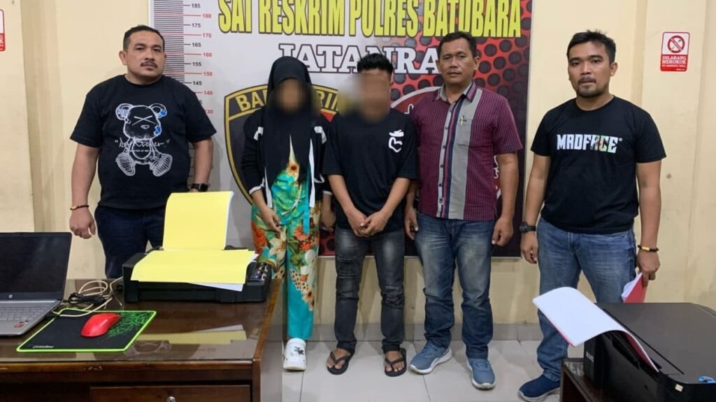 VIRAL!! Seorang Wanita Melahirkan di Warung Warga yang Terekam CCTV, Diduga Hubungan Gelap