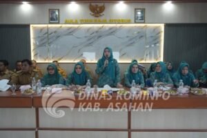 Ketua PKK Asahan Secara Resmi Buka Pembinaan PAAR Era Digital di Kecamatan Setia Janji