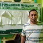 Pemadaman Listrik Akibat Black Out, Warga Gang Mangga Mengungsi Tidur di Musholla