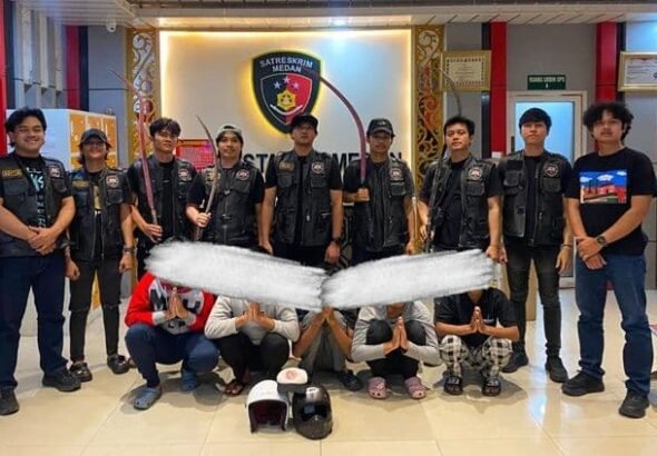 lima_anggota_geng_motor_poc_ditangkap_resmob_polrestabes_medan_usai_viral_bawa_sajam_2026-07-21_10-51-27_5772